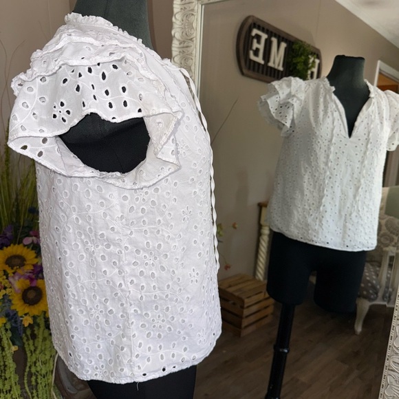 1.State • Eyelet Cotton Flutter Sleeve Top - Picture 5 of 12